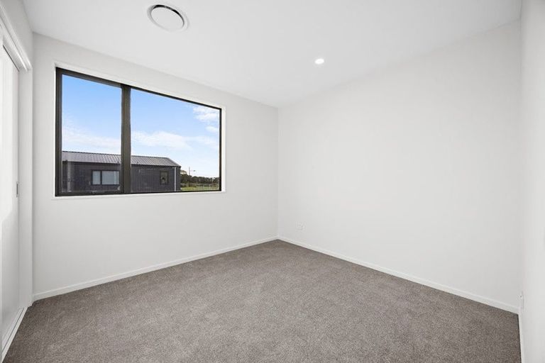 Photo of property in 34 Corporal Street, Papakura, 2110