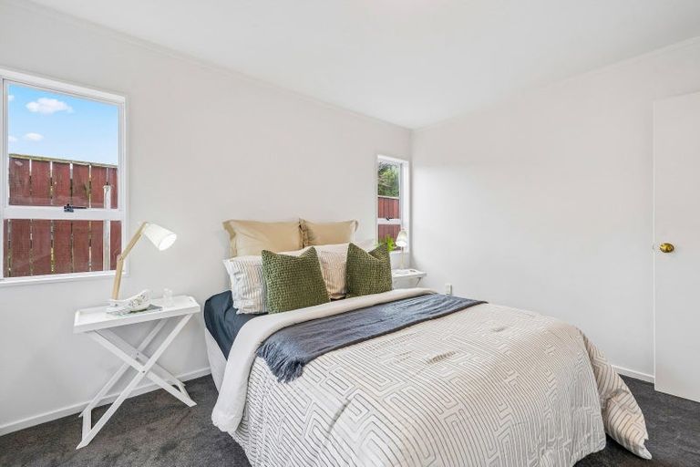 Photo of property in 1a Wood Street, Wainuiomata, Lower Hutt, 5014