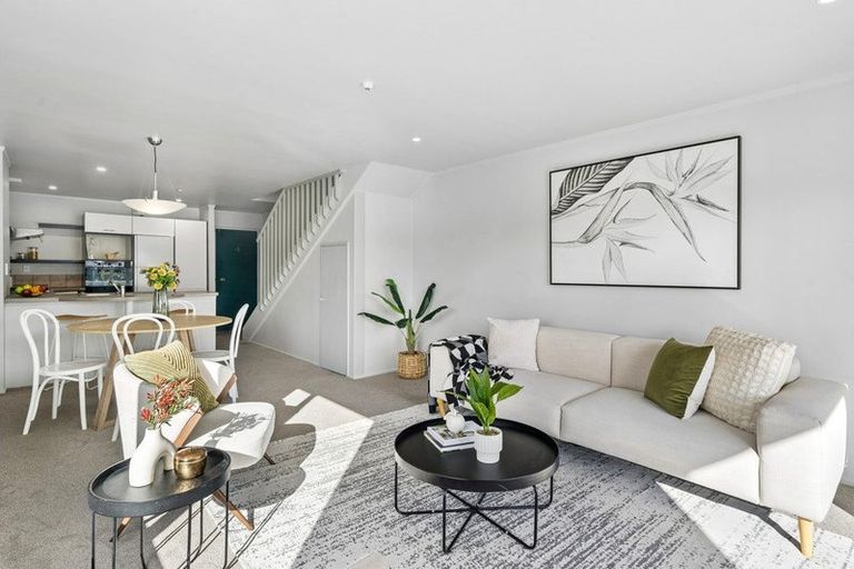 Photo of property in Grosvenor Cl, 10/6 Brown Street, Mount Cook, Wellington, 6021