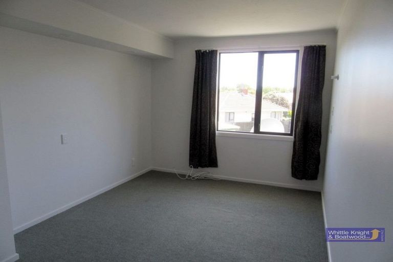 Photo of property in 146a Yaldhurst Road, Sockburn, Christchurch, 8042