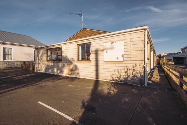 Photo of property in 123a Macandrew Road, South Dunedin, Dunedin, 9012