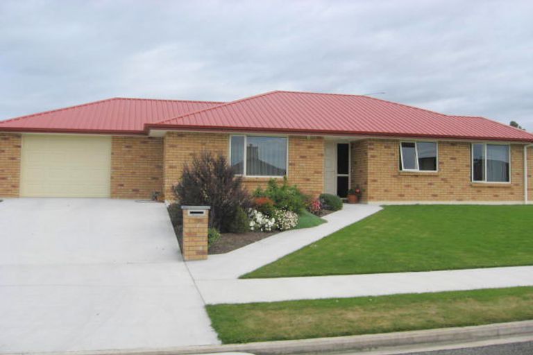 Photo of property in 15 Hannah Place, Holmes Hill, Oamaru, 9401