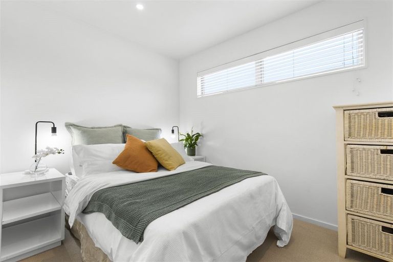 Photo of property in 71 Clare Road, St Albans, Christchurch, 8014