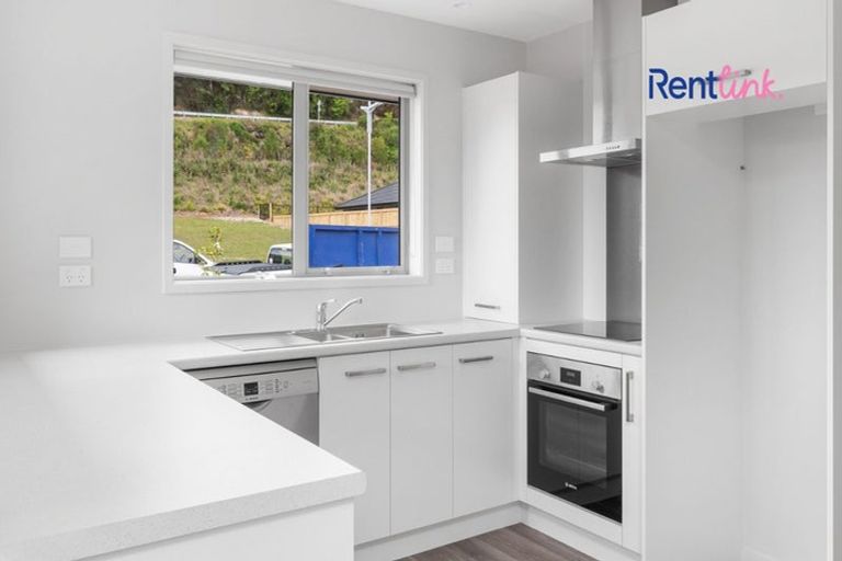 Photo of property in 36 Pakanga Grove, Pyes Pa, Tauranga, 3112