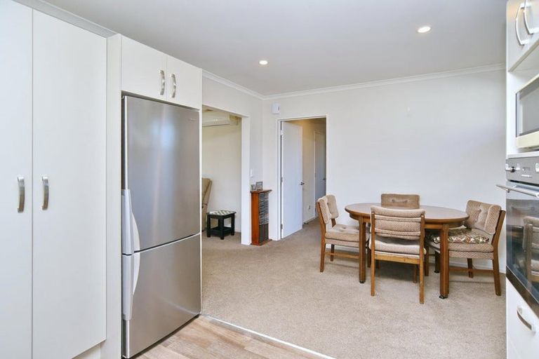 Photo of property in 2/62 Vivian Street, Burwood, Christchurch, 8083