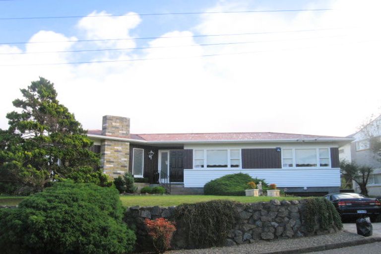 Photo of property in 8 Levin Grove, Kelson, Lower Hutt, 5010