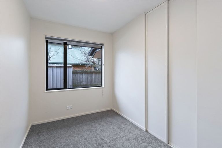 Photo of property in 5/42 Sawyers Arms Road, Northcote, Christchurch, 8052