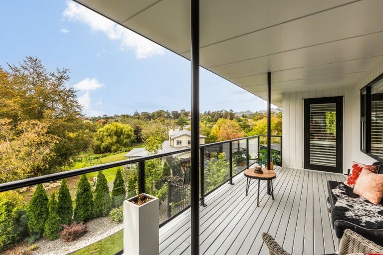 Photo of property in 55 Breadalbane Avenue, Havelock North, 4130