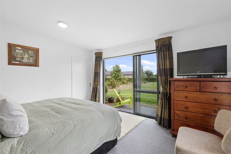 Photo of property in 6 Hallfield Drive, Ohoka, Kaiapoi, 7692
