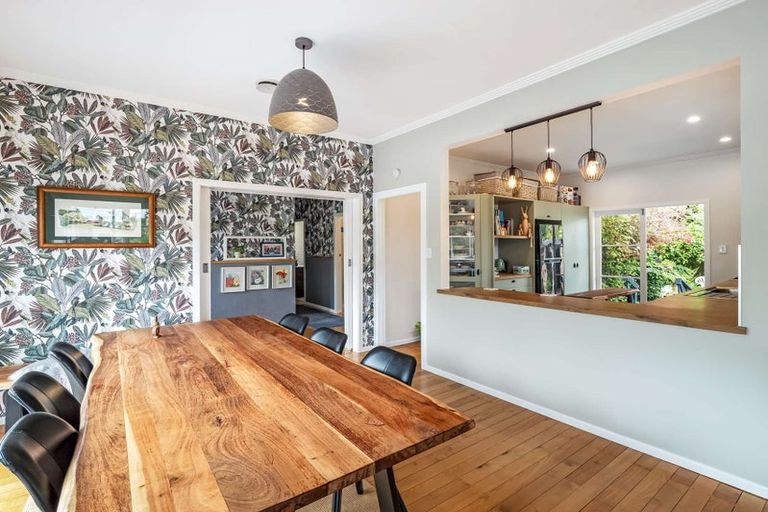 Photo of property in 81 Purnell Street, College Estate, Whanganui, 4500