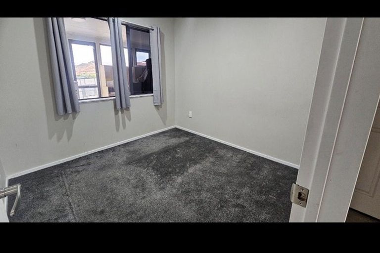 Photo of property in 8 Brook Haven Rise, Clendon Park, Auckland, 2103