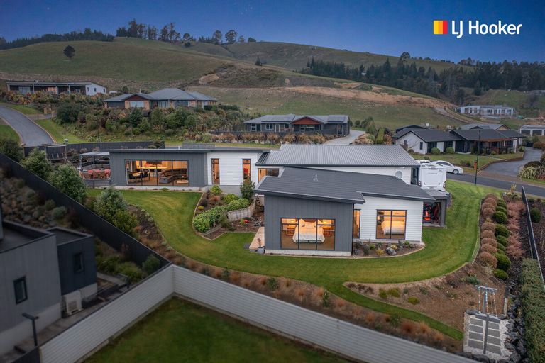 Photo of property in 8 Erica Crescent, Mosgiel, 9024