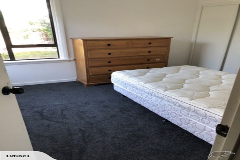 Photo of property in 6 Curletts Road, Sockburn, Christchurch, 8042