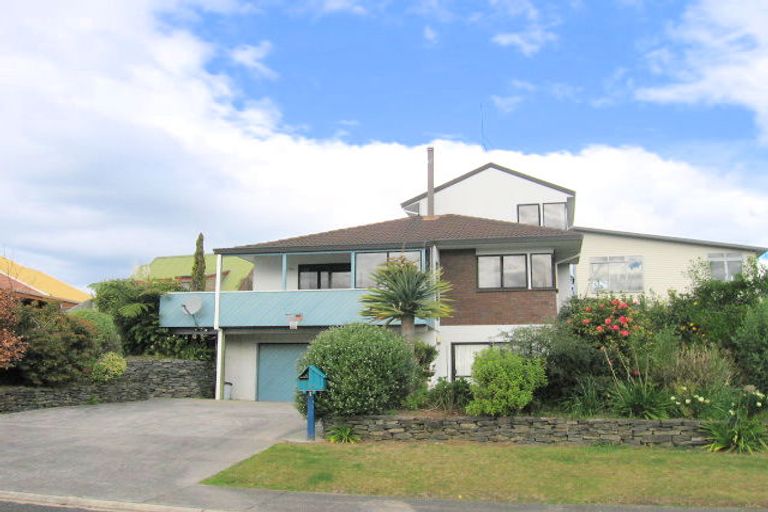 Photo of property in 103 Fernleigh Glade, Whangamata, 3620