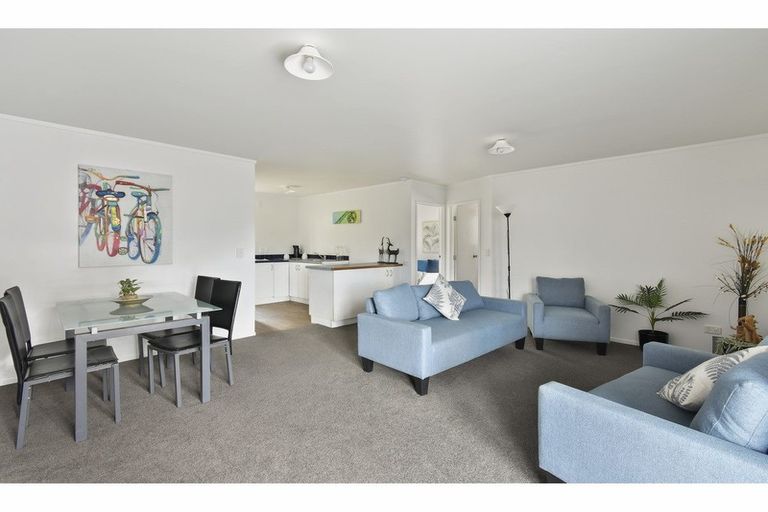 Photo of property in 1/14 Mcdonald Crescent, Mount Wellington, Auckland, 1060