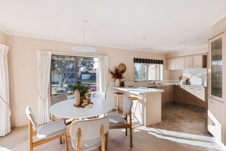 Photo of property in 39 Santa Barbara Drive, Papamoa Beach, Papamoa, 3118