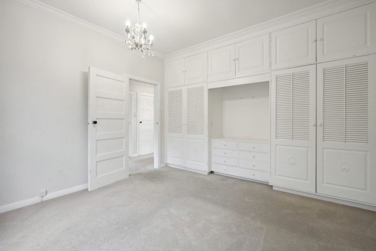 Photo of property in 128 Cashmere Avenue, Khandallah, Wellington, 6035