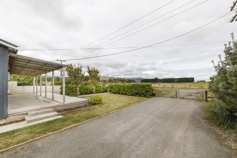 Photo of property in 37 Hewitts Road, Linton, Palmerston North, 4472