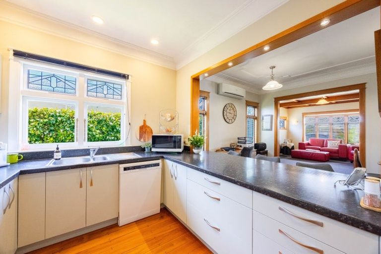 Photo of property in 504 Avenue Road West, Hastings, 4122