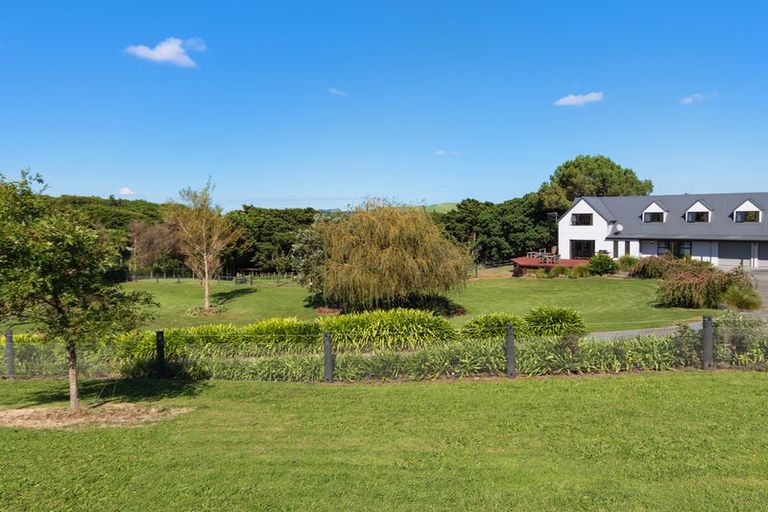 Photo of property in 1455 Awhitu Road, Pollok, Waiuku, 2684