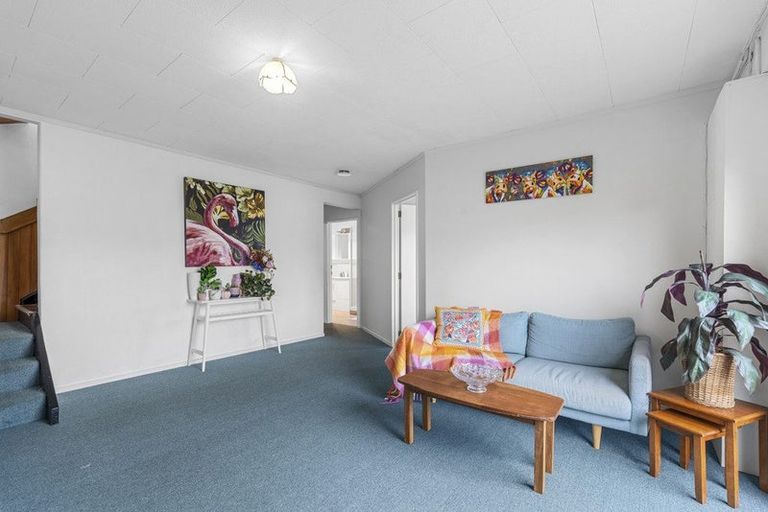 Photo of property in 10 Culzean Grove, Bell Block, New Plymouth, 4312