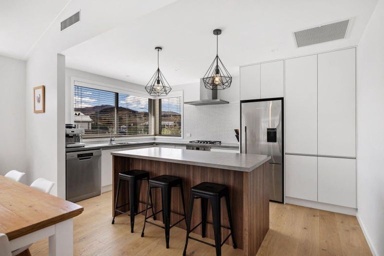 Photo of property in 16 Springfield Road, Lower Shotover, Queenstown, 9304