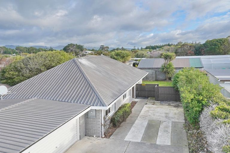 Photo of property in 2/288 Pine Avenue, South New Brighton, Christchurch, 8062