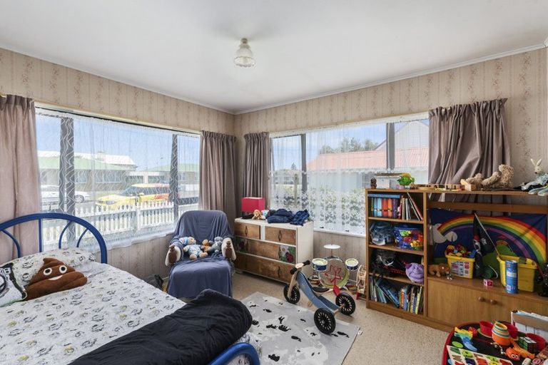 Photo of property in 147 Bath Street, Levin, 5510