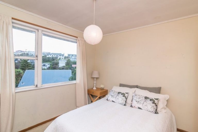 Photo of property in 8 Gurkha Crescent, Khandallah, Wellington, 6035