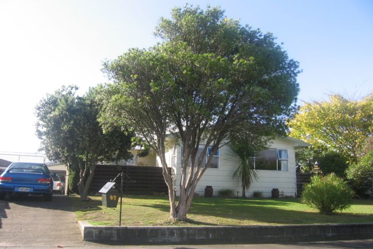 Photo of property in 47 Kimberley Grove, Westbrook, Palmerston North, 4412