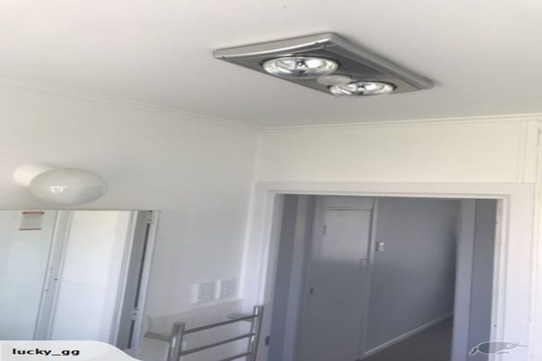 Photo of property in 2/46 Raglan Street, Mangere East, Auckland, 2024