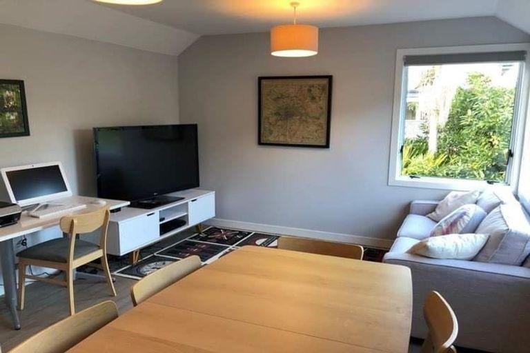 Photo of property in 1/2a Spring Street, Devonport, Auckland, 0624