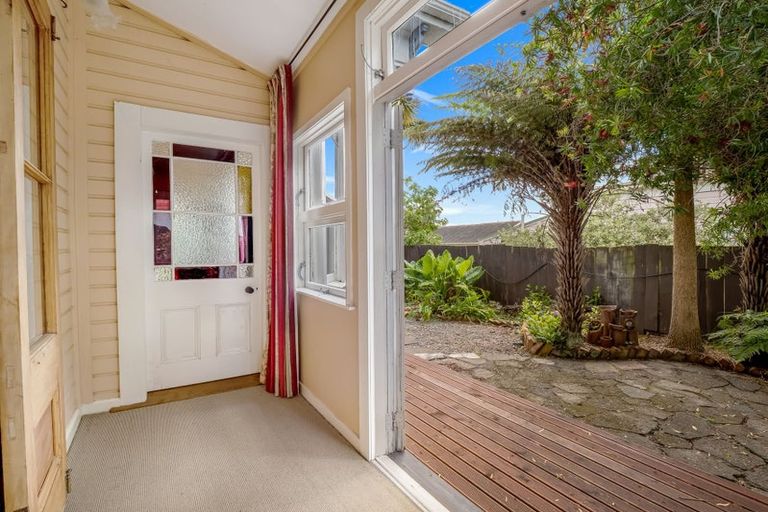 Photo of property in 30 Bignell Street, Gonville, Whanganui, 4501
