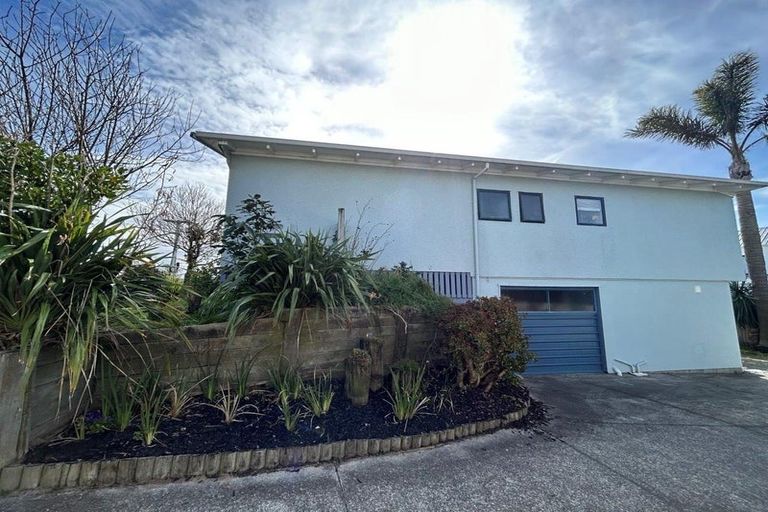 Photo of property in 46c Percy Road, Papamoa Beach, Papamoa, 3118