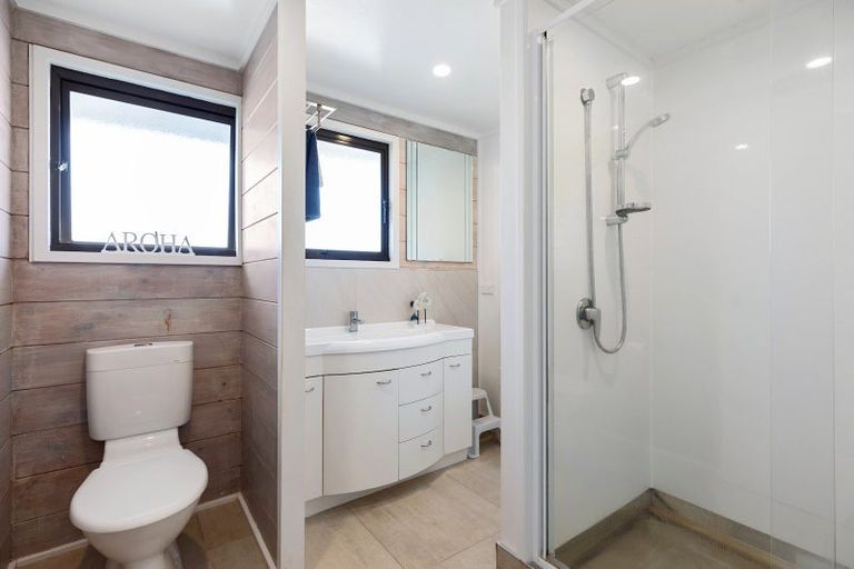 Photo of property in 11a Pokapu Place, Bethlehem, Tauranga, 3110