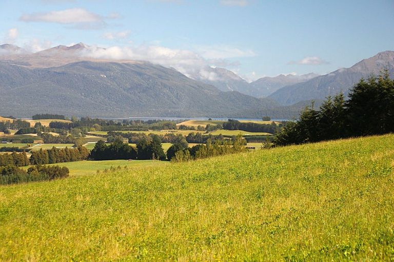 Photo of property in 138 Ridgedale Road, 9672