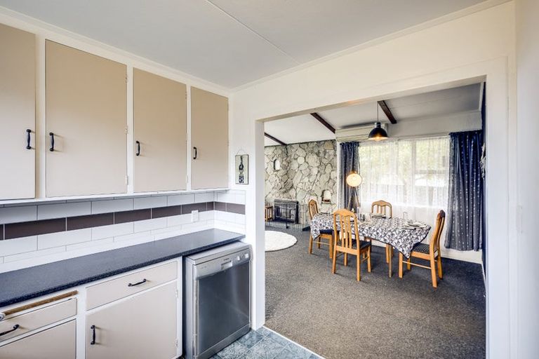 Photo of property in 165 Flaxmere Avenue, Flaxmere, Hastings, 4120