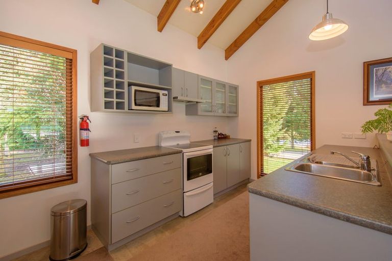 Photo of property in 760 Malaghans Road, Speargrass Flat, Queenstown, 9371