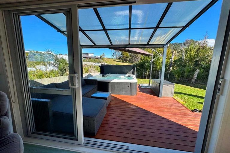Photo of property in 15 Wharuka Glade, Mangawhai, 0505