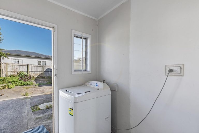 Photo of property in 9 Tannock Place, Mangere East, Auckland, 2024