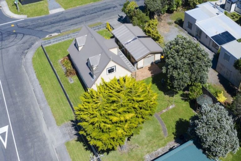 Photo of property in 5 Koromiko Street, Otaki Beach, Otaki, 5512