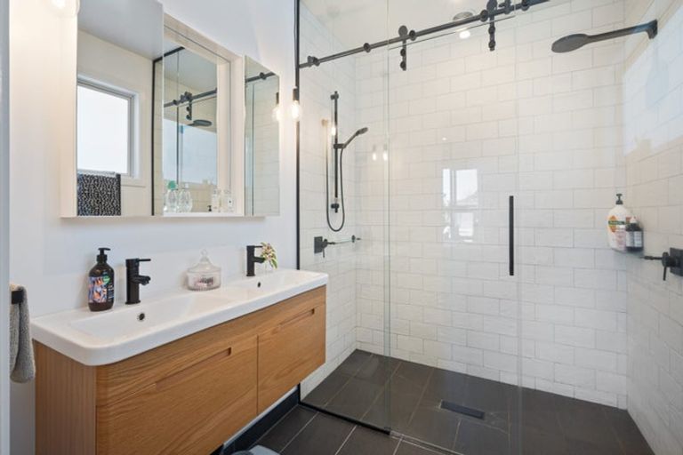 Photo of property in 55a Bryndwr Road, Bryndwr, Christchurch, 8052