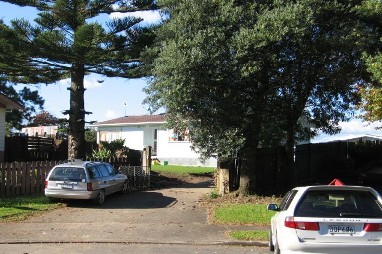 Photo of property in 11 Coty Place, Clover Park, Auckland, 2019