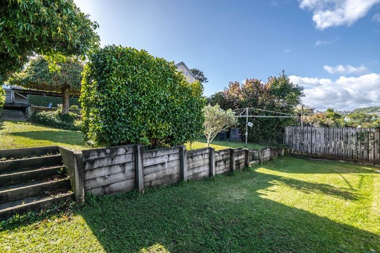 Photo of property in 43 Ironside Road, Johnsonville, Wellington, 6037