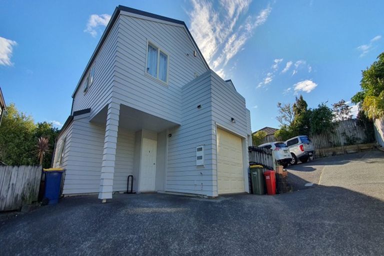 Photo of property in 7/20 Fields Parade, Oteha, Auckland, 0632