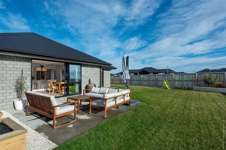 Photo of property in 36 Chris Drive, Rolleston, 7614