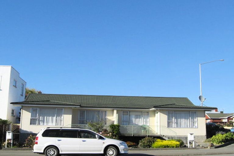 Photo of property in 2/26 Elizabeth Street, Timaru, 7910