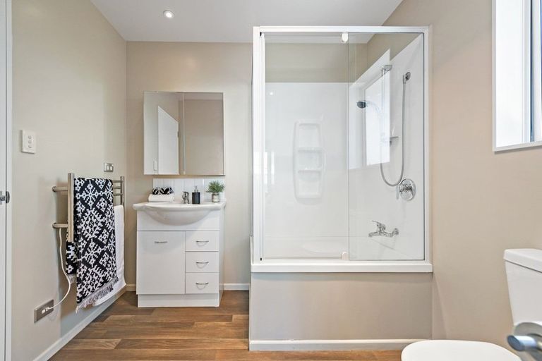 Photo of property in 6/19 Leeston Lake Road, Leeston, 7632