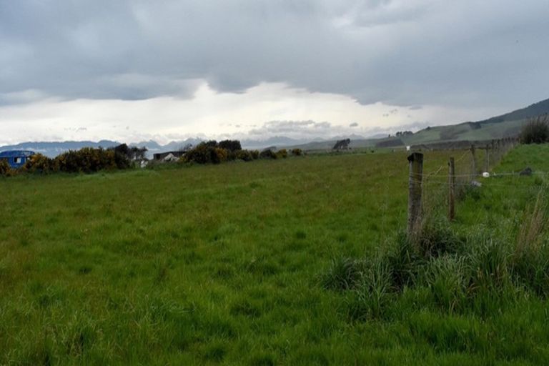 Photo of property in 25 Thomas Road, Orepuki, Riverton, 9881