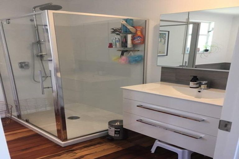 Photo of property in 26 Palmerston Road, Havelock North, 4130